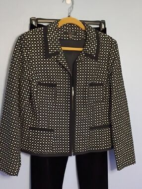 Black & White Polka-Detail Zip-Front Blazer